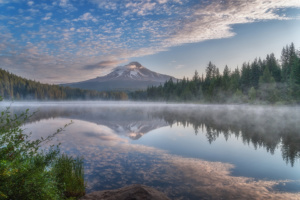 Trillium Lake Oregon